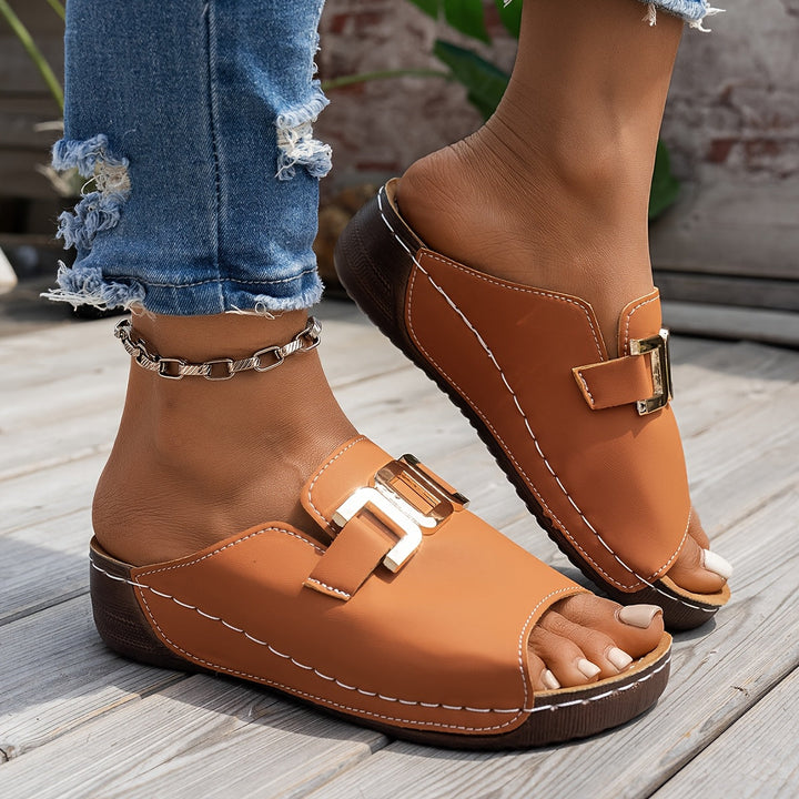 Capella™ | Effortless Style, All-Day Comfort