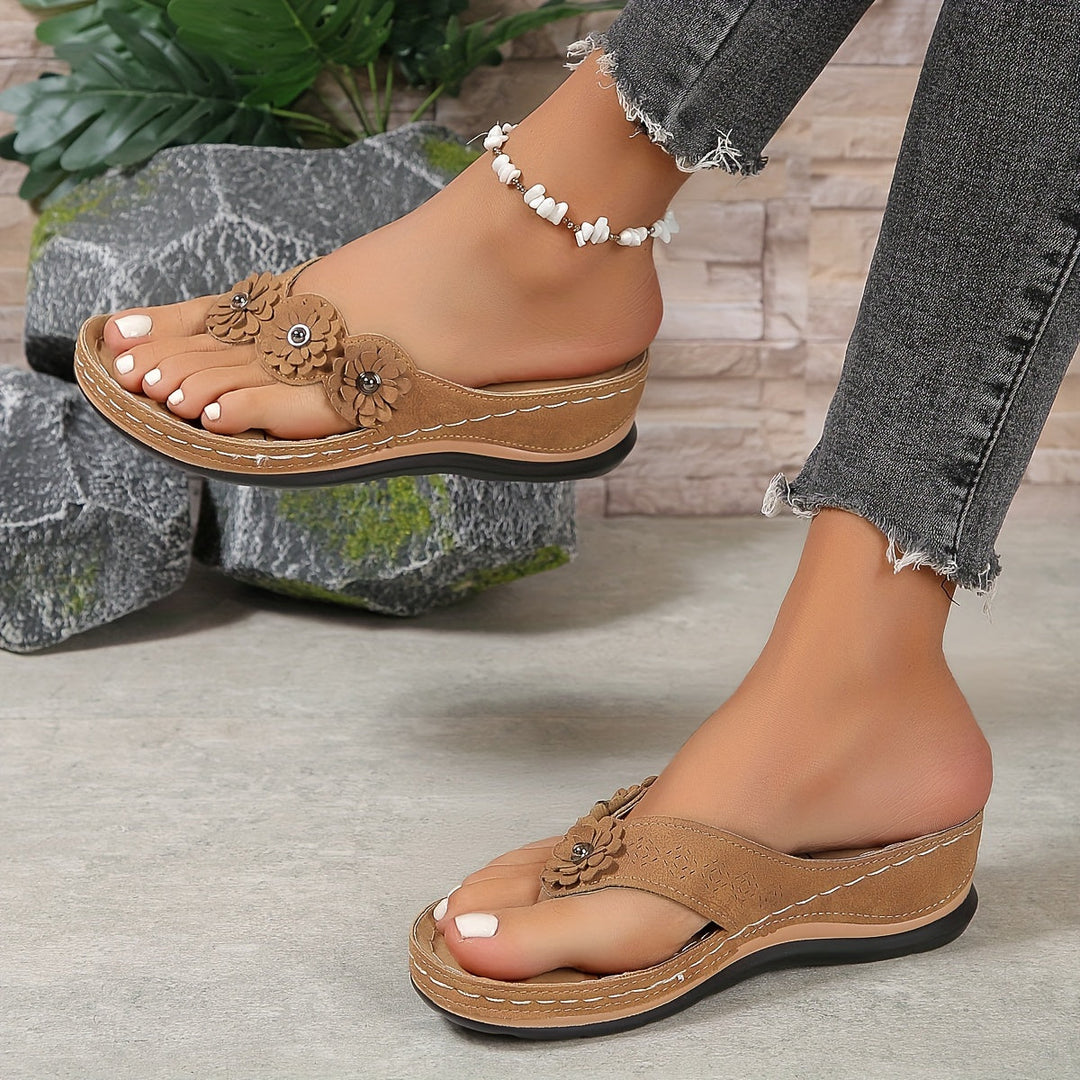 Alia™ Orthopedic Sandals