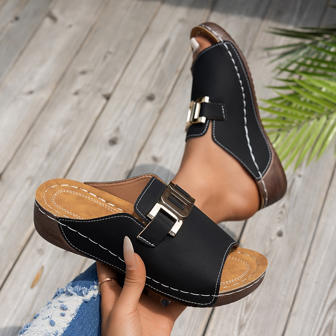 Capella™ | Effortless Style, All-Day Comfort