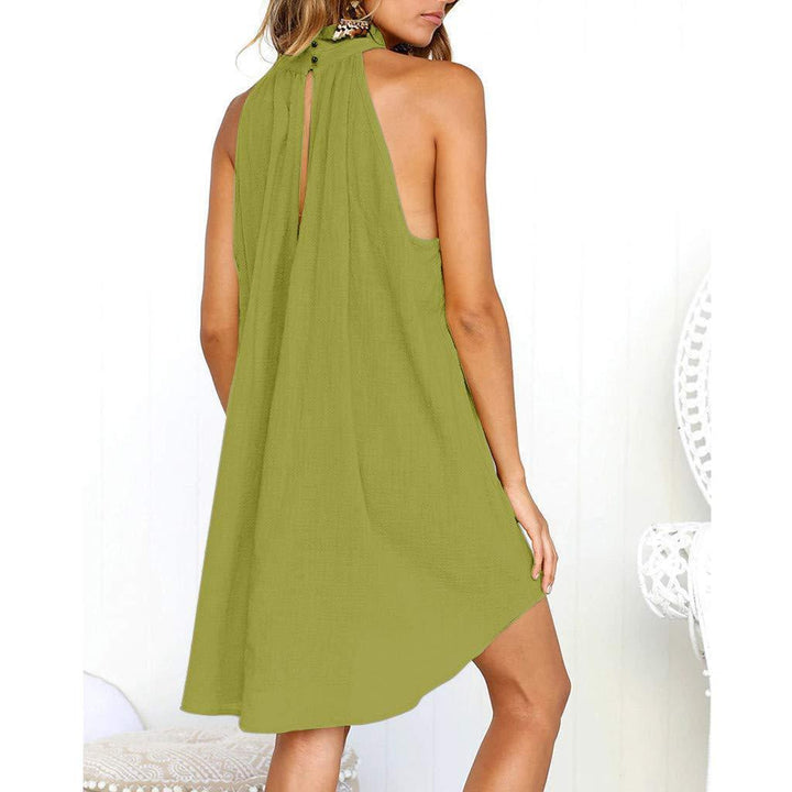 Gyneth - Chic Halter Dress