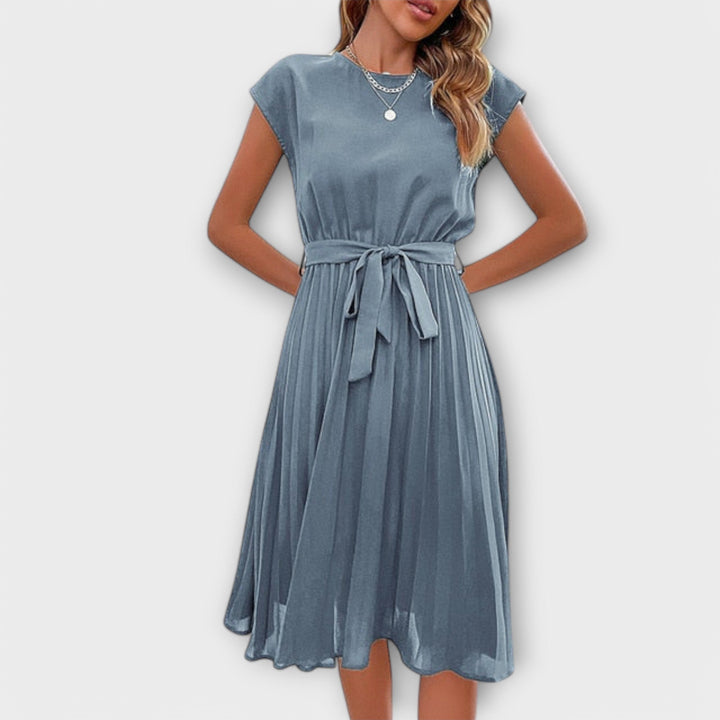 Claire - Short Sleeve, Pleated, Casual Midi Dress