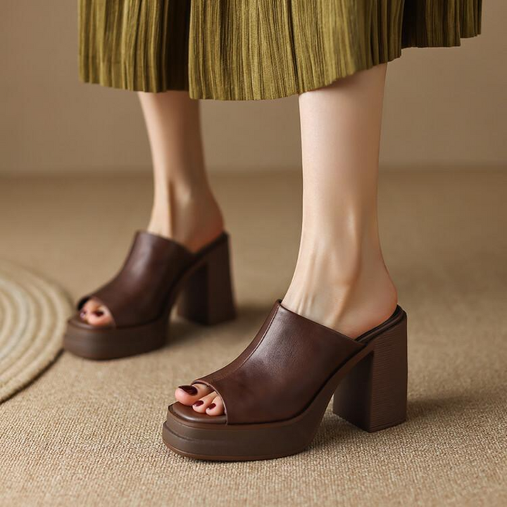 Gigi™ | Sleek Platform Sandals