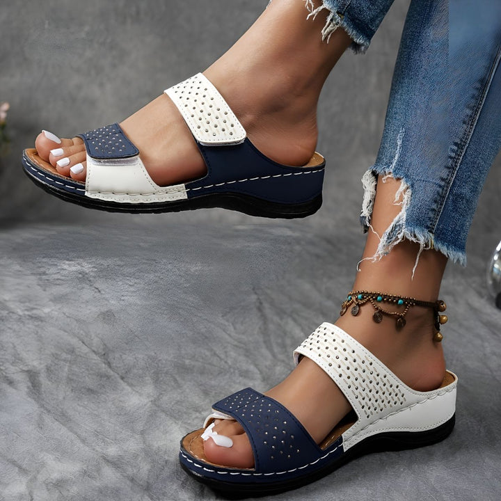 Gwendolyn | Elegant orthopaedic sandals for all-day comfort