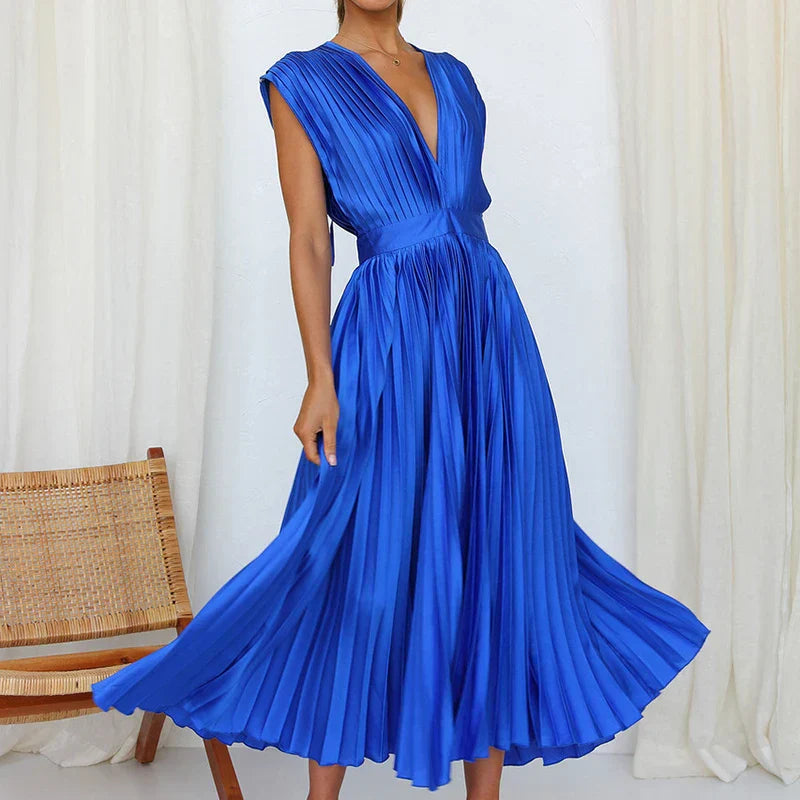 Clara | Pleated Sleeveless Midi Dress