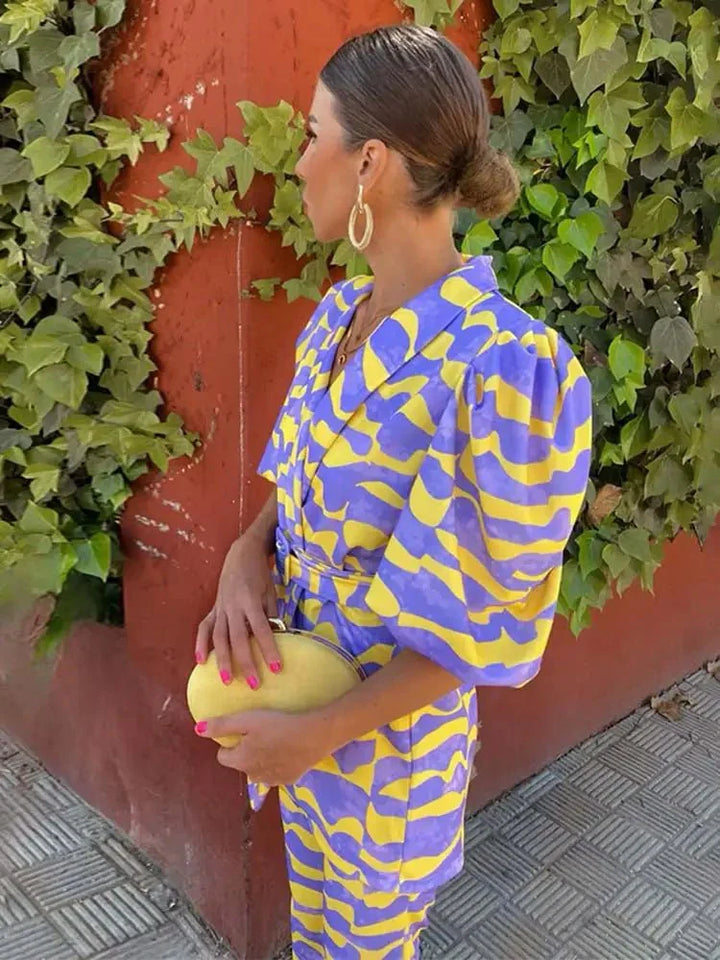 Dana | Complete modern and impressive ensemble